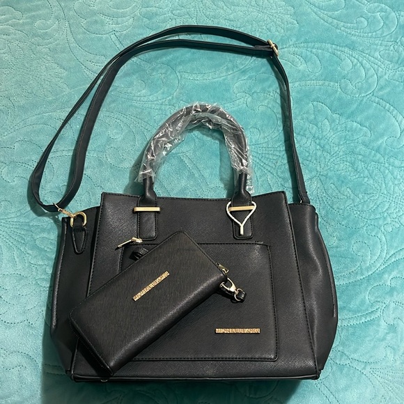 MICHAEL Michael Kors Handbags - Michael Kors handbag with matching wallet